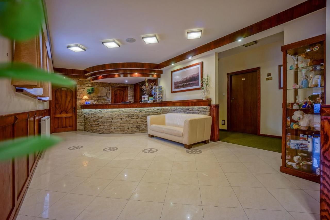 Отель Hotel REDYK Ski&Relax Зомб-45