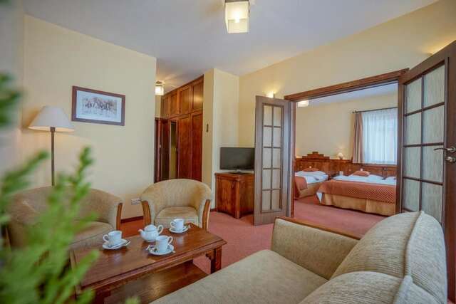 Отель Hotel REDYK Ski&Relax Зомб-27